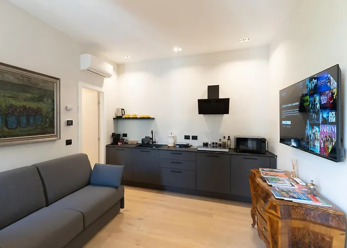 Ca'milla Luxury Cicerone Apartment Trieste